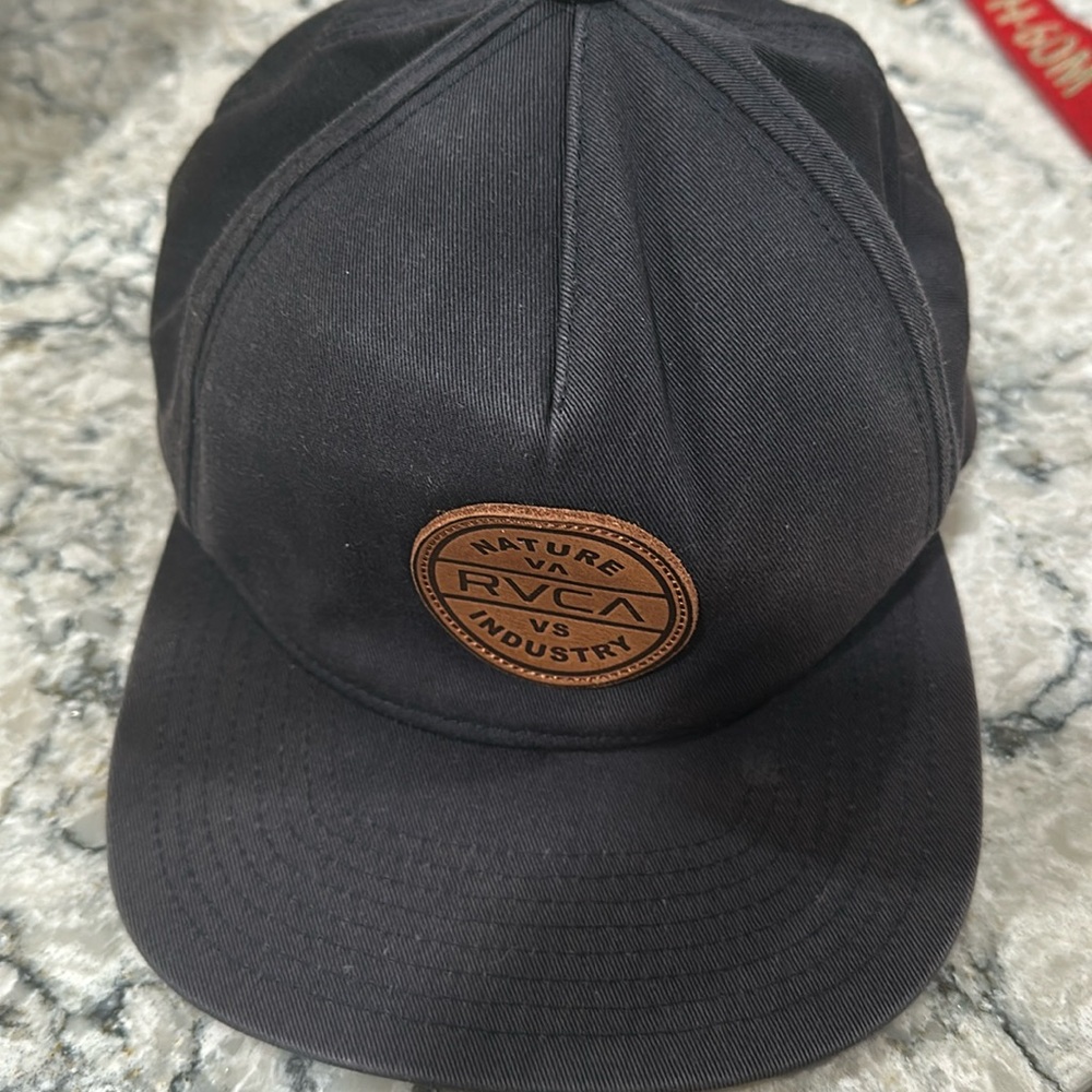 RVCA men’s dark blue hat.
